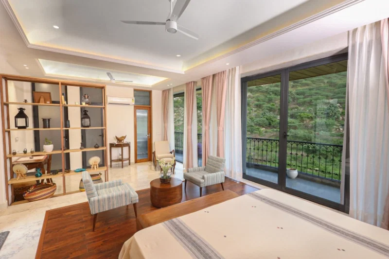MAHESH DESIGN STUDIO — soft neutrals, biophilic touches, projects across Jaipur's top premium addresses.